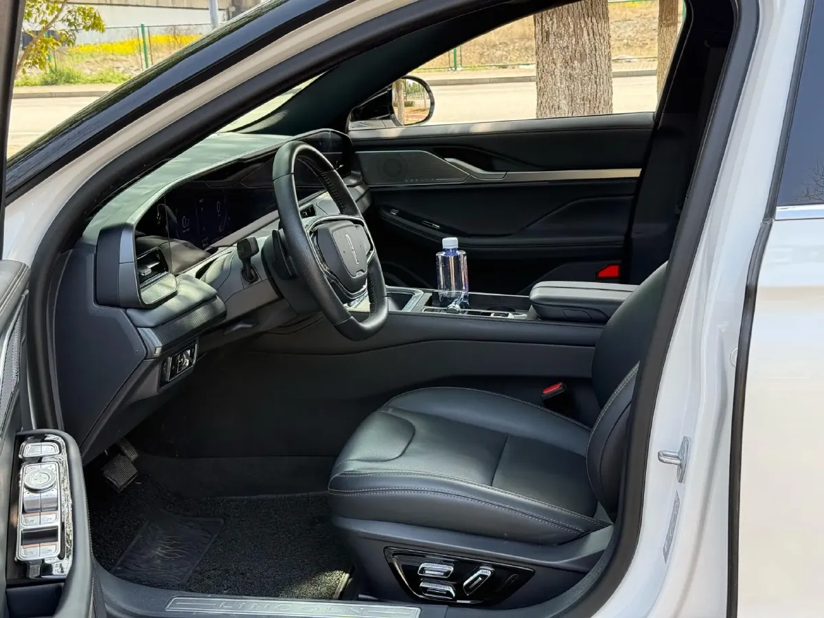 2022 Lincoln Z 2.0T 246HP L4 8AT,autocango,china used car exporter,china ev exporter,chinese used car exporter,chinese used ev exporter