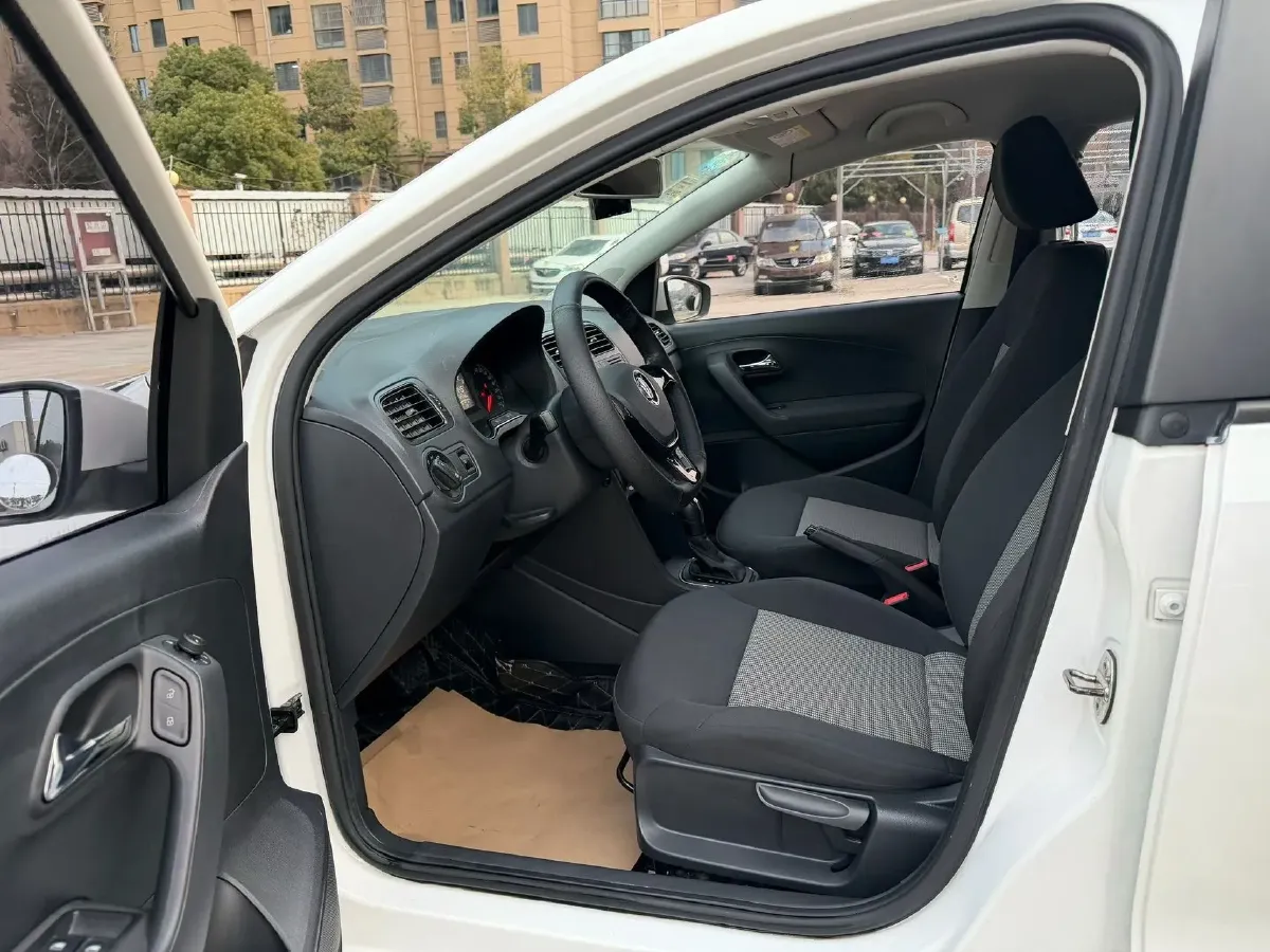 2018 ChangAn Eado 1.6L 128HP L4 6AT,autocango,china used car exporter,china ev exporter,chinese used car exporter,chinese used ev exporter