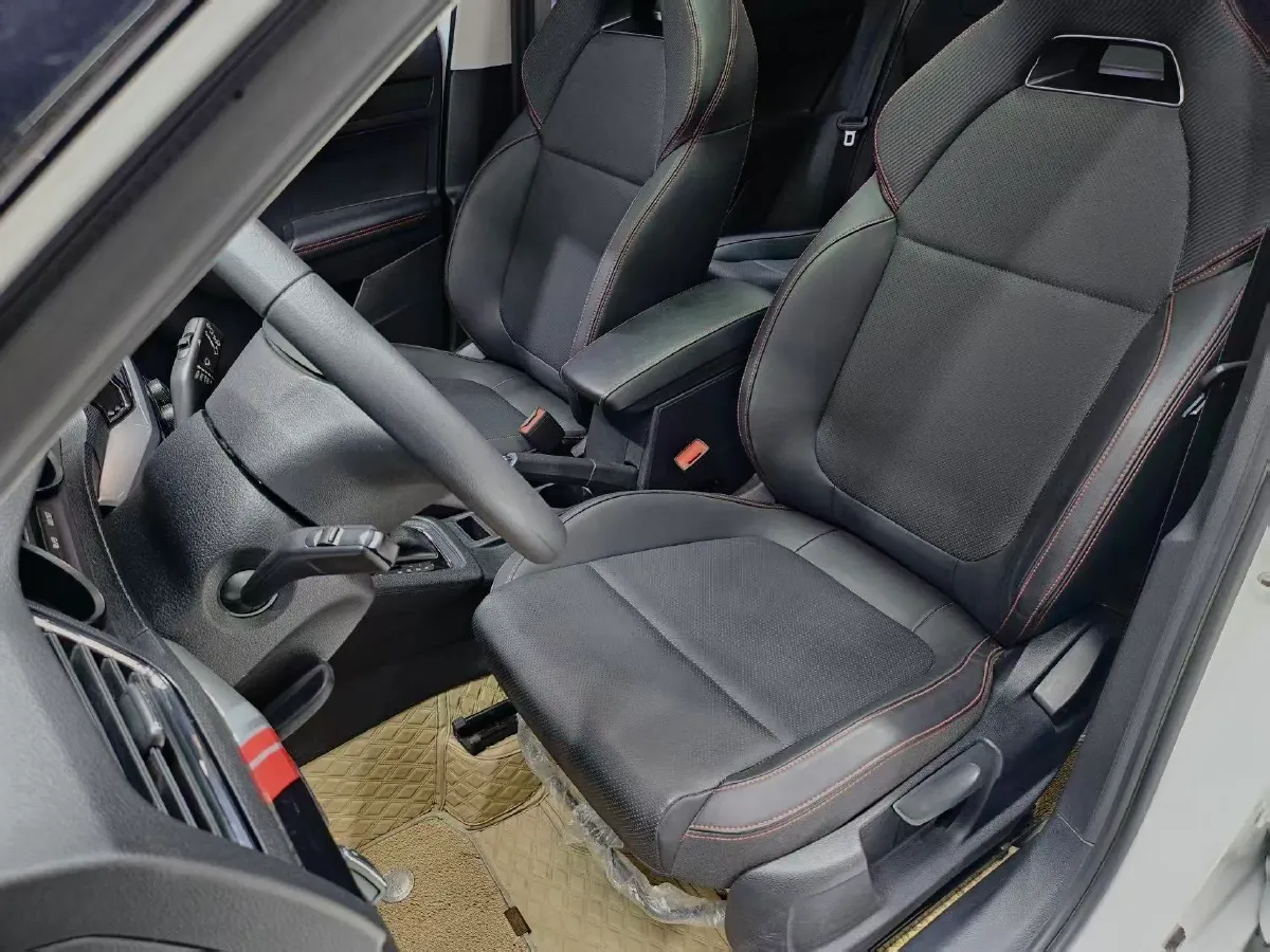 2023 Skoda Kamiq 1.5L 109HP L4 6AT,autocango,china used car exporter,china ev exporter,chinese used car exporter,chinese used ev exporter