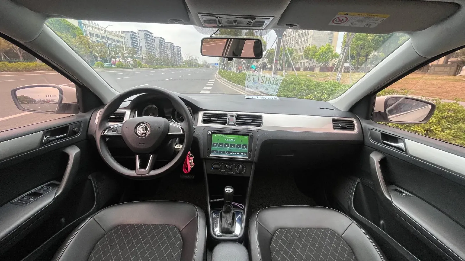 2019 Skoda Rapid Spaceback 1.5L 112HP L4 6AT,autocango,china used car exporter,china ev exporter,chinese used car exporter,chinese used ev exporter