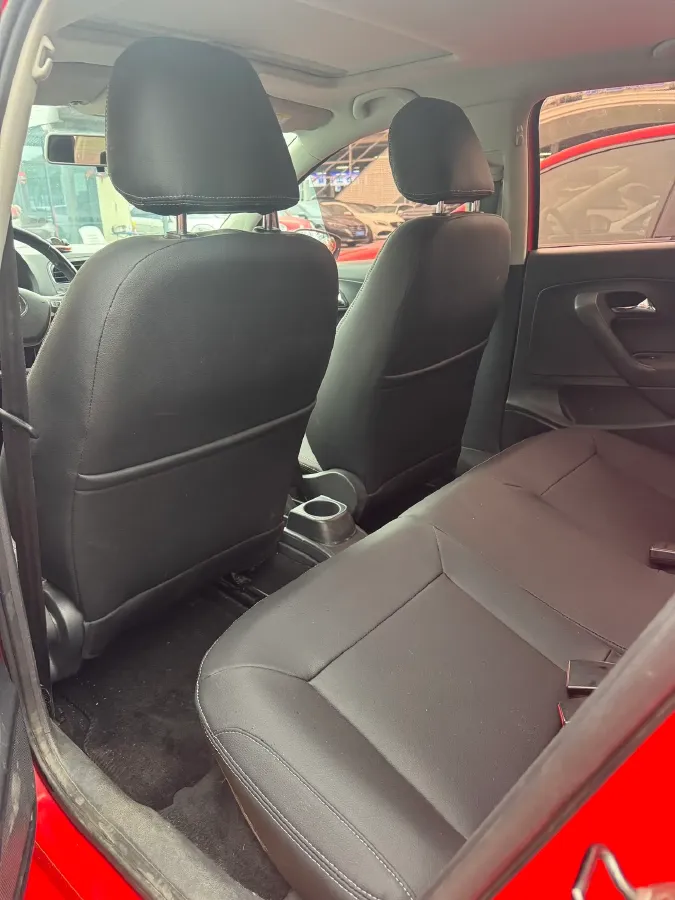 2016 Volkswagen Polo 1.6L 110HP L4 6AT,autocango,china used car exporter,china ev exporter,chinese used car exporter,chinese used ev exporter