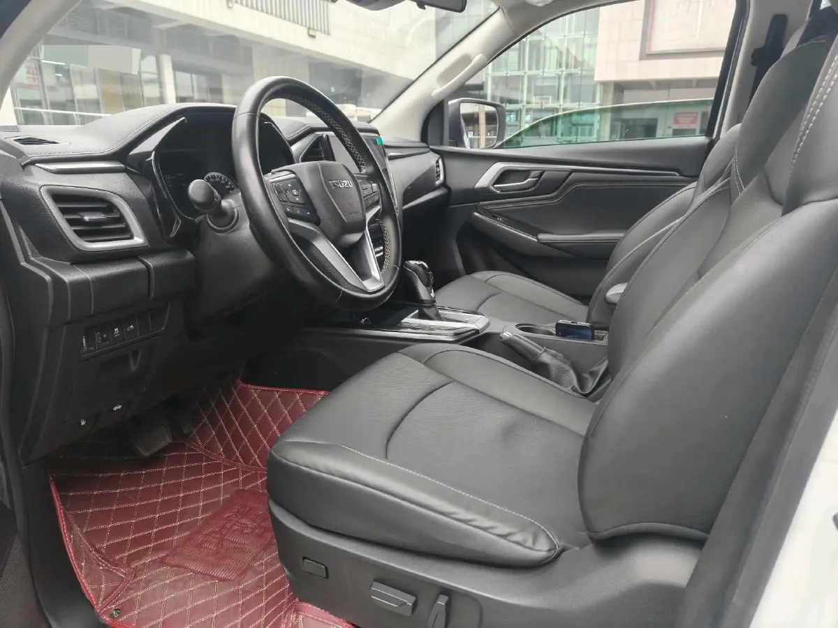 2021 Isuzu D-MAX 1.9T 163HP L4 6AT,autocango,china used car exporter,china ev exporter,chinese used car exporter,chinese used ev exporter