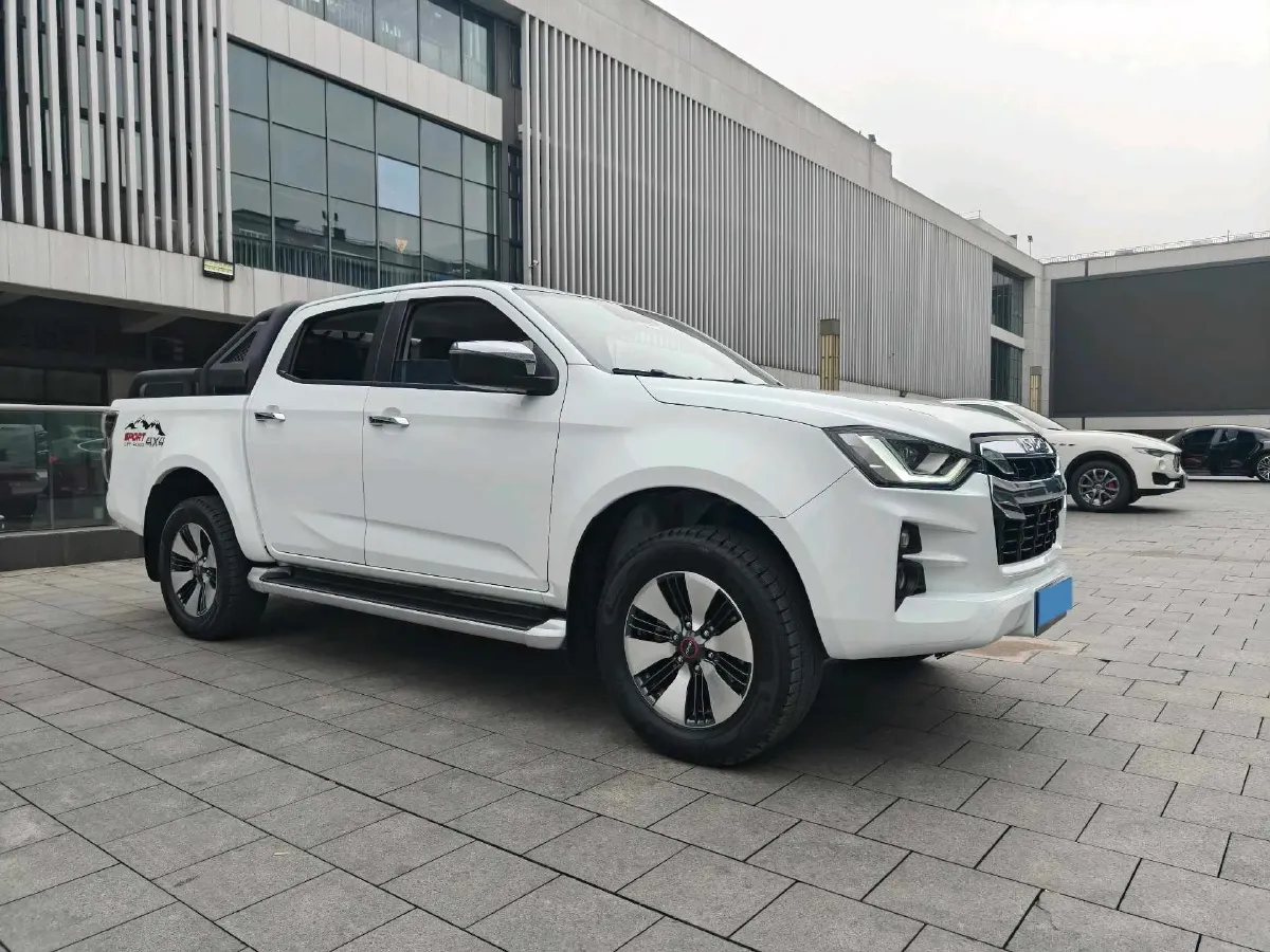 2021 Isuzu D-MAX 1.9T 163HP L4 6AT,autocango,china used car exporter,china ev exporter,chinese used car exporter,chinese used ev exporter