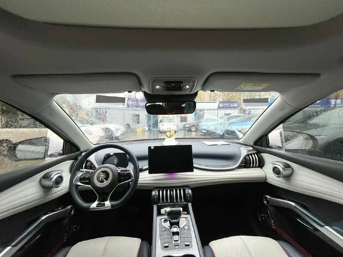 2022 Roewe RX5 MAX 1.5T 181HP L4 6AT,autocango,china used car exporter,china ev exporter,chinese used car exporter,chinese used ev exporter