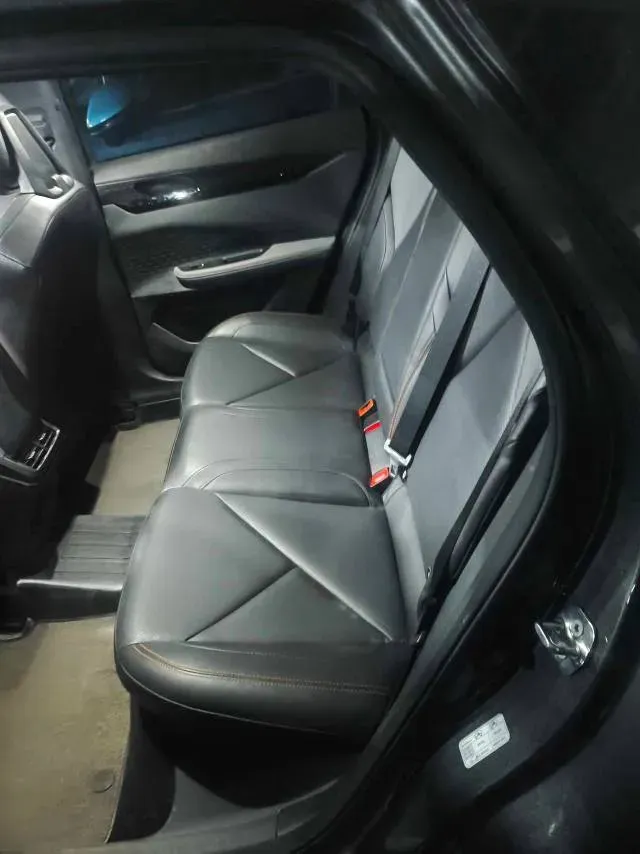 2022 ChangAn UNI-V 1.5T 188HP L4 7DCT,autocango,china used car exporter,china ev exporter,chinese used car exporter,chinese used ev exporter