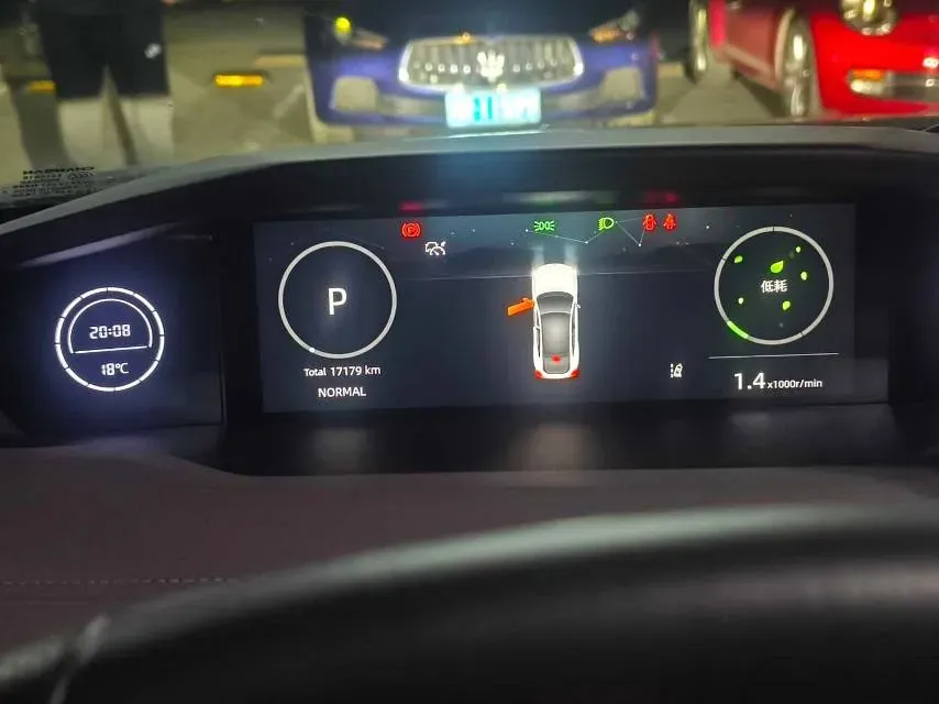 2022 ChangAn UNI-V 1.5T 188HP L4 7DCT,autocango,china used car exporter,china ev exporter,chinese used car exporter,chinese used ev exporter