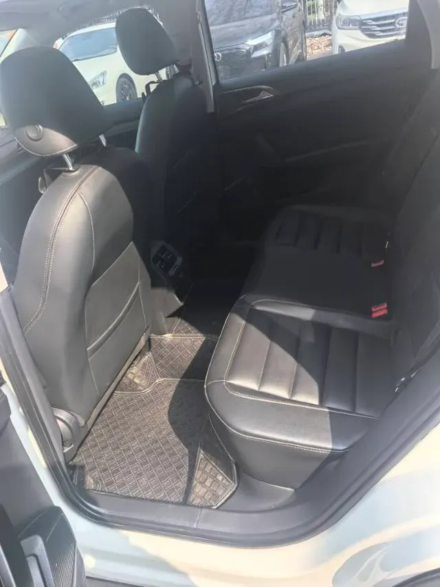 2021 Volkswagen Tharu 1.4T 150HP L4 7DCT,autocango,china used car exporter,china ev exporter,chinese used car exporter,chinese used ev exporter