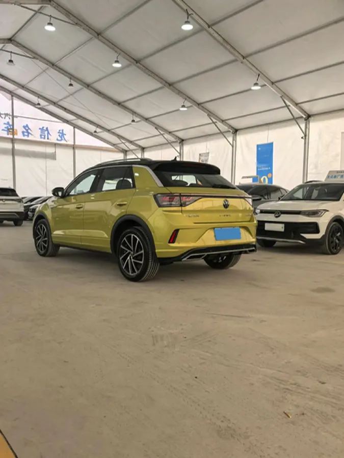 2023 Volkswagen T-Roc 1.5T 160HP L4 7DCT,autocango,china used car exporter,china ev exporter,chinese used car exporter,chinese used ev exporter