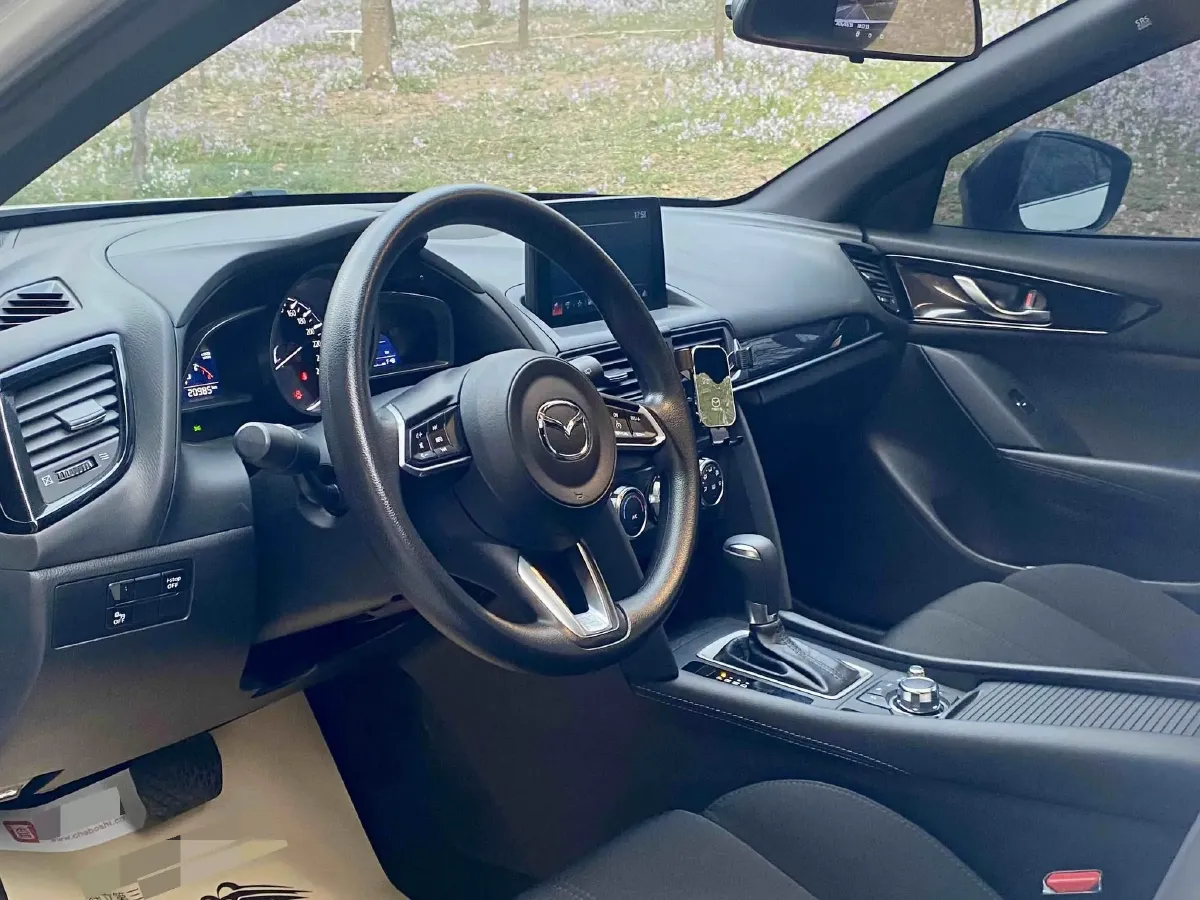 2021 Mazda CX-4 2.0L 158HP L4 6AT,autocango,china used car exporter,china ev exporter,chinese used car exporter,chinese used ev exporter