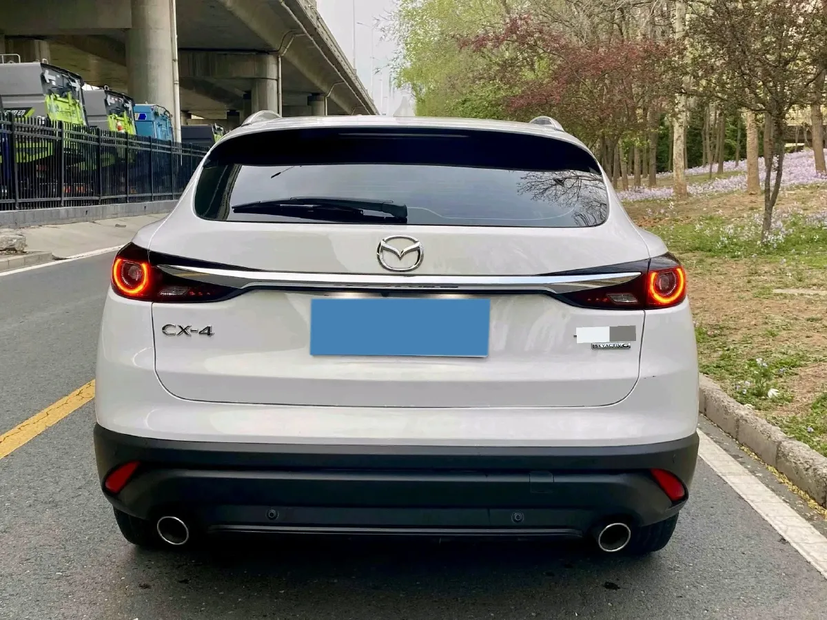 2021 Mazda CX-4 2.0L 158HP L4 6AT,autocango,china used car exporter,china ev exporter,chinese used car exporter,chinese used ev exporter