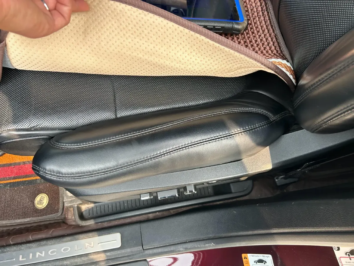 2019 Lincoln Nautilus 2.7T 329HP V6 8AT,autocango,china used car exporter,china ev exporter,chinese used car exporter,chinese used ev exporter