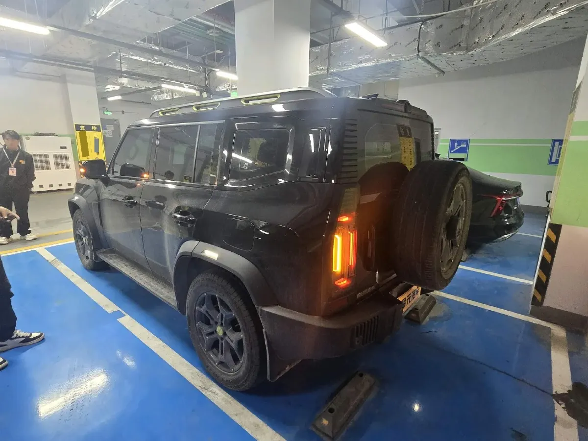 2023 Jetour Traveller 2.0T 254HP L4 7DCT,autocango,china used car exporter,china ev exporter,chinese used car exporter,chinese used ev exporter