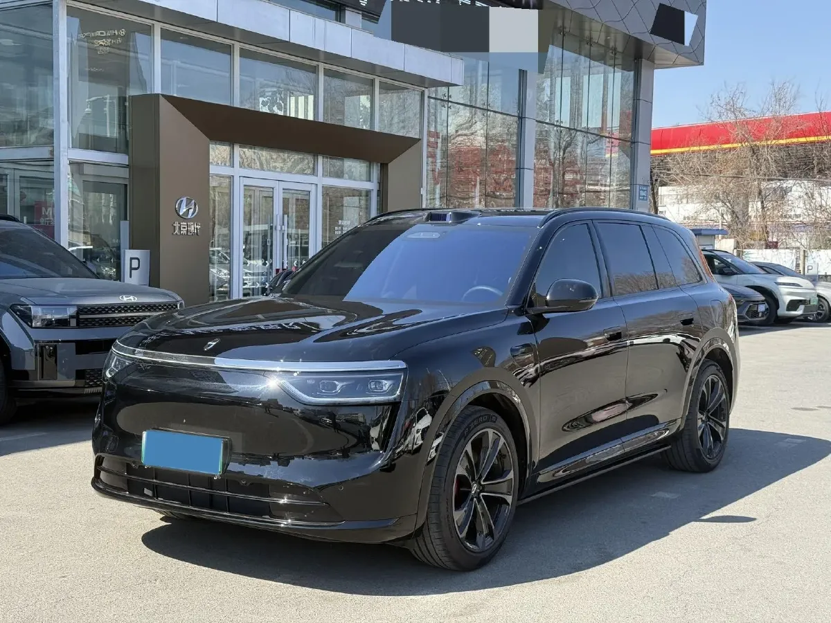 2025 AITO AITO M8 REEV 160HP REEV 53.4KWH,autocango,china used car exporter,china ev exporter,chinese used car exporter,chinese used ev exporter