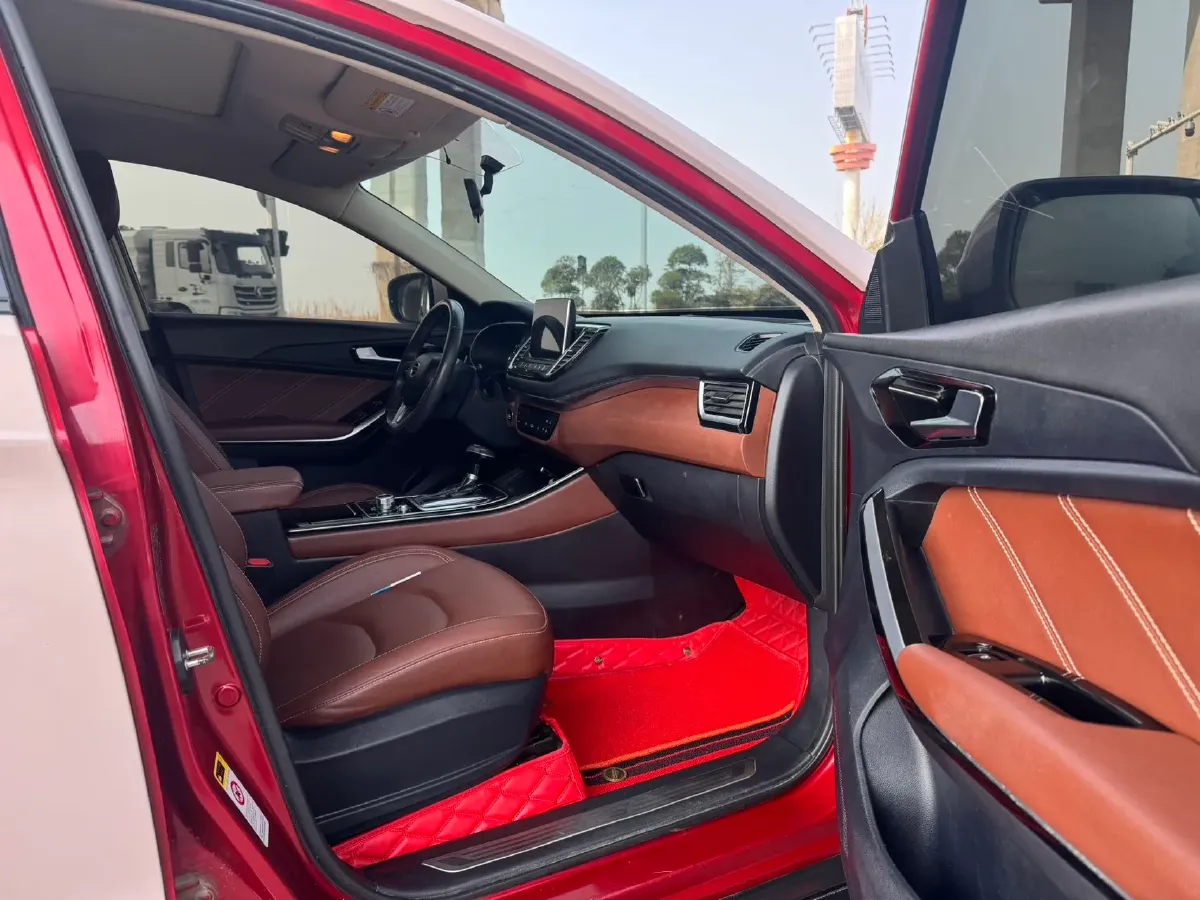 2018 FAW Senia R9 1.2T 143HP L4 5MT,autocango,china used car exporter,china ev exporter,chinese used car exporter,chinese used ev exporter