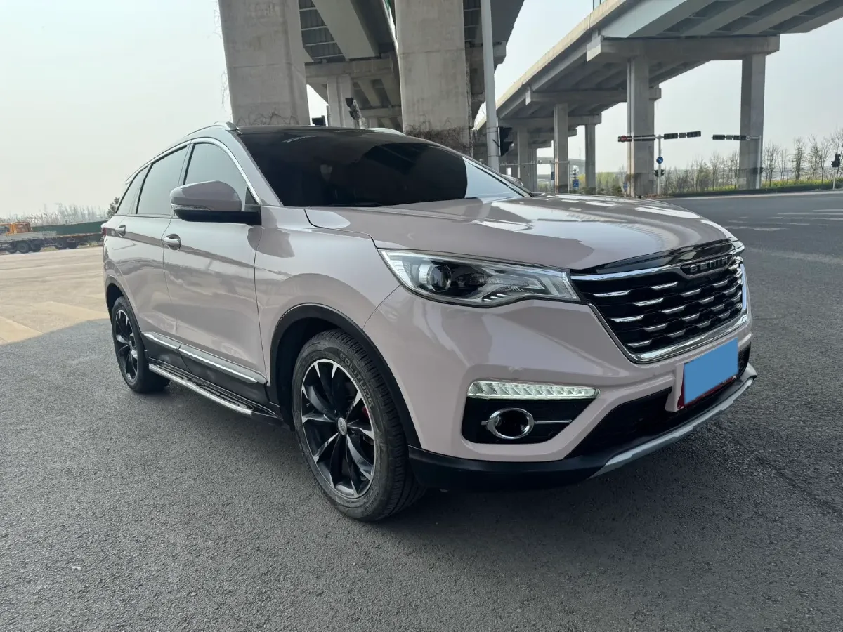 2018 FAW Senia R9 1.2T 143HP L4 5MT,autocango,china used car exporter,china ev exporter,chinese used car exporter,chinese used ev exporter