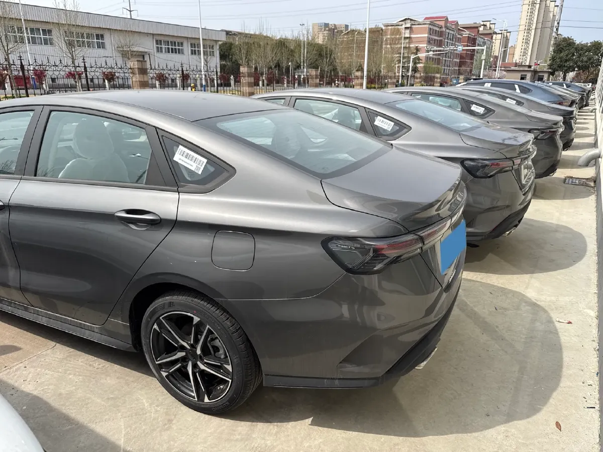 2024 Geely Binray 1.5T 181HP L4 7DCT,autocango,china used car exporter,china ev exporter,chinese used car exporter,chinese used ev exporter