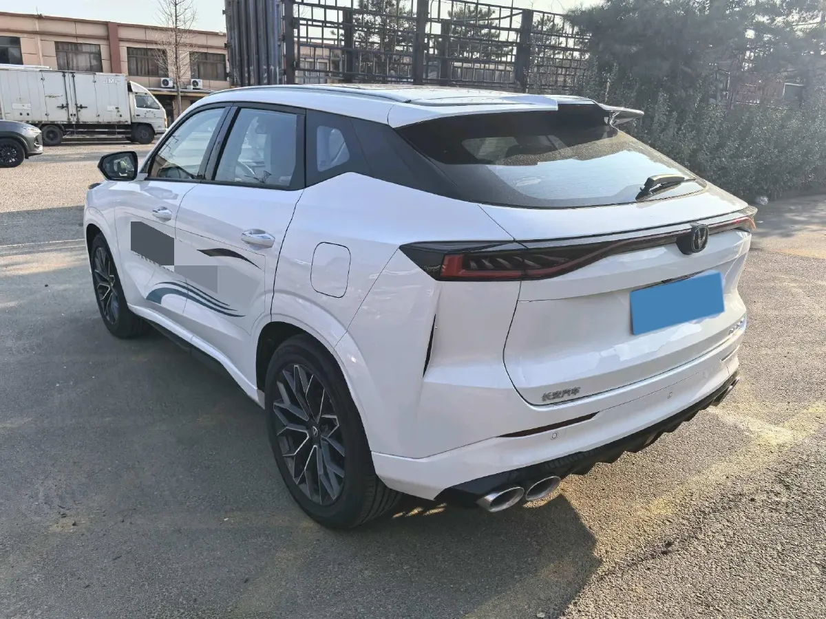 2025 ChangAn UNI-Z 1.5T 188HP L4 7DCT,autocango,china used car exporter,china ev exporter,chinese used car exporter,chinese used ev exporter