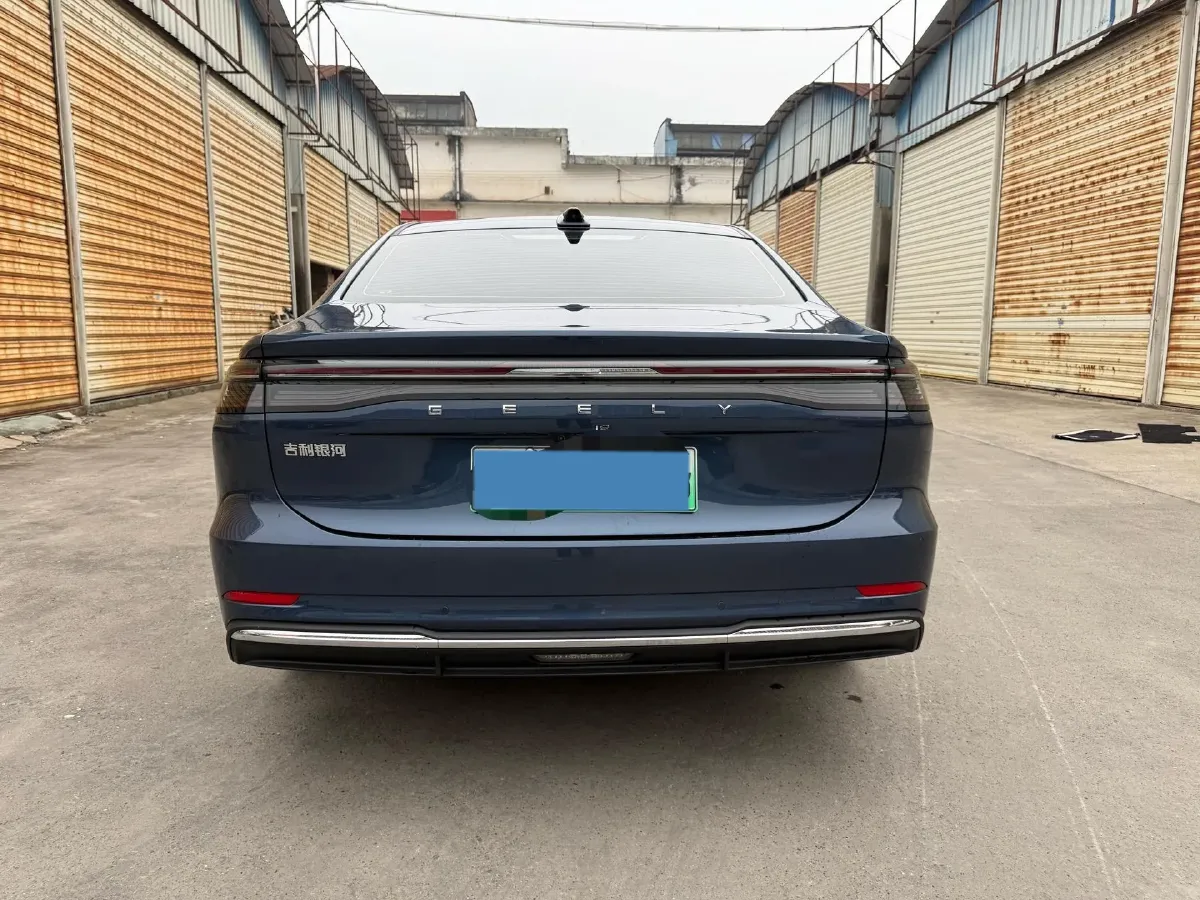 2025 Geely Galaxy A7 1.5L 112HP L4 1DHT PHEV,autocango,china used car exporter,china ev exporter,chinese used car exporter,chinese used ev exporter