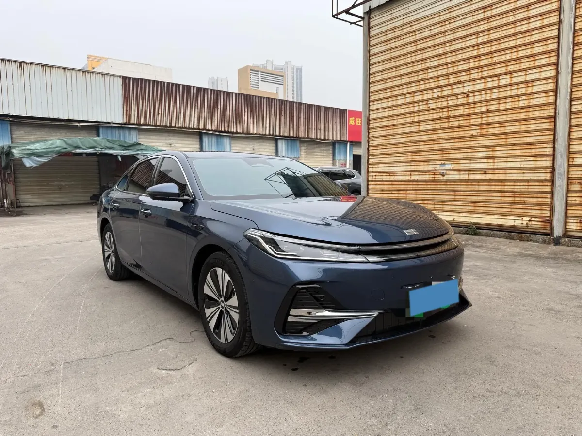 2025 Geely Galaxy A7 1.5L 112HP L4 1DHT PHEV,autocango,china used car exporter,china ev exporter,chinese used car exporter,chinese used ev exporter