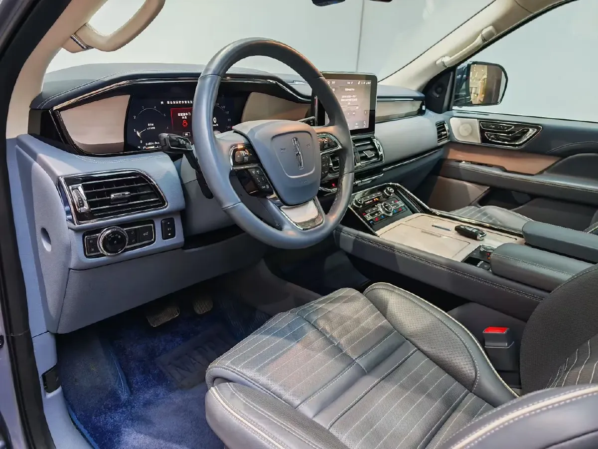 2020 Lincoln Navigator 3.5T 388HP V6 10AT,autocango,china used car exporter,china ev exporter,chinese used car exporter,chinese used ev exporter