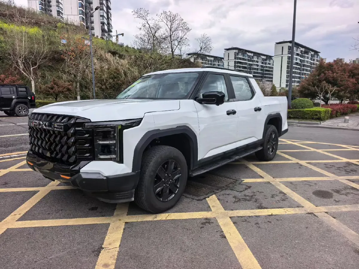 2025 MAXUS InterstellarX 2.5T 224HP L4 8AT,autocango,china used car exporter,china ev exporter,chinese used car exporter,chinese used ev exporter