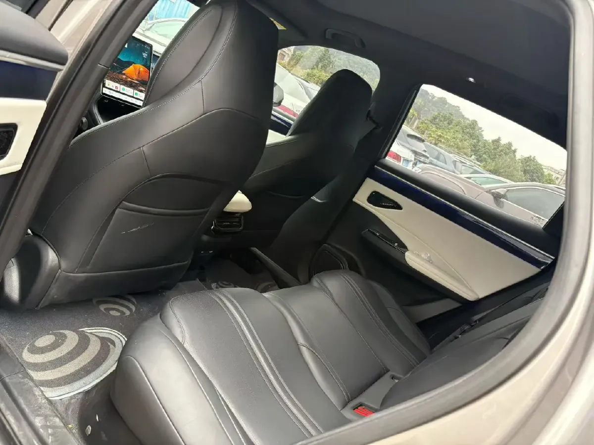 2024 Geely Galaxy L7 1.5T 163HP L4 3DHT PHEV 18.7KWH,autocango,china used car exporter,china ev exporter,chinese used car exporter,chinese used ev exporter