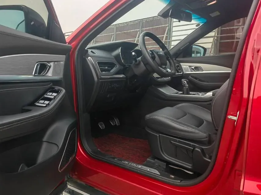 2020 Jetour X70 1.5T 156HP L4 6MT,autocango,china used car exporter,china ev exporter,chinese used car exporter,chinese used ev exporter