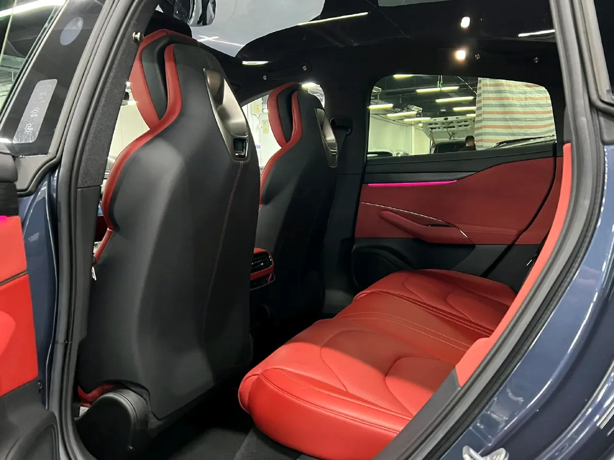 2024 MI SU7 BEV 94.3KWH,autocango,china used car exporter,china ev exporter,chinese used car exporter,chinese used ev exporter