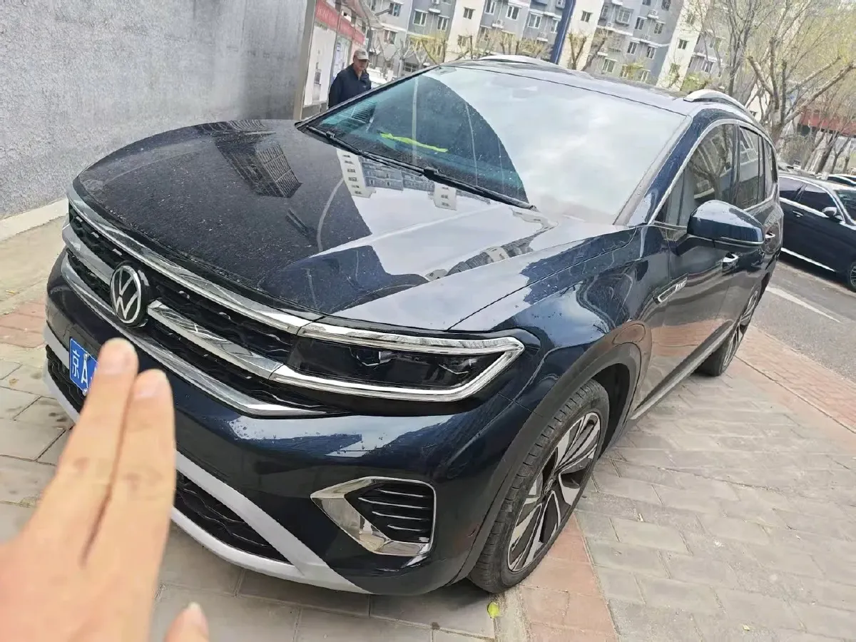 2023 Volkswagen Talagon 2.0T 220HP L4 7DCT,autocango,china used car exporter,china ev exporter,chinese used car exporter,chinese used ev exporter