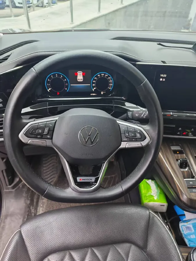 2023 Volkswagen Talagon 2.0T 220HP L4 7DCT,autocango,china used car exporter,china ev exporter,chinese used car exporter,chinese used ev exporter