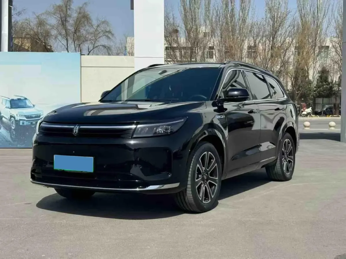2024 AITO AITO M7 1.5T 152HP L4 REEV 38.5KWH,autocango,china used car exporter,china ev exporter,chinese used car exporter,chinese used ev exporter