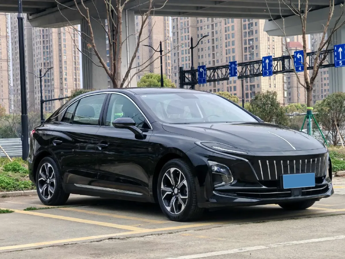 2024 HongQi E-QM5 BEV 60KWH,autocango,china used car exporter,china ev exporter,chinese used car exporter,chinese used ev exporter