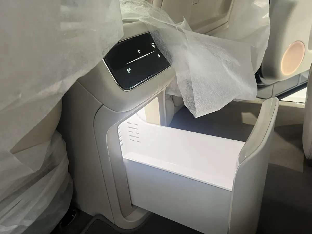 2026 IM LS9 REEV 155HP REEV,autocango,china used car exporter,china ev exporter,chinese used car exporter,chinese used ev exporter