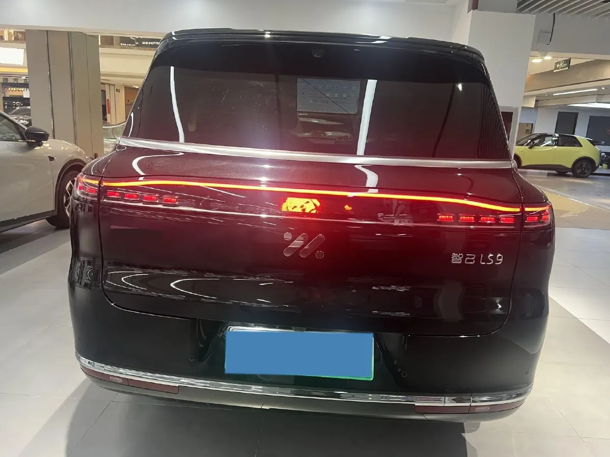 2026 IM LS9 REEV 155HP REEV,autocango,china used car exporter,china ev exporter,chinese used car exporter,chinese used ev exporter