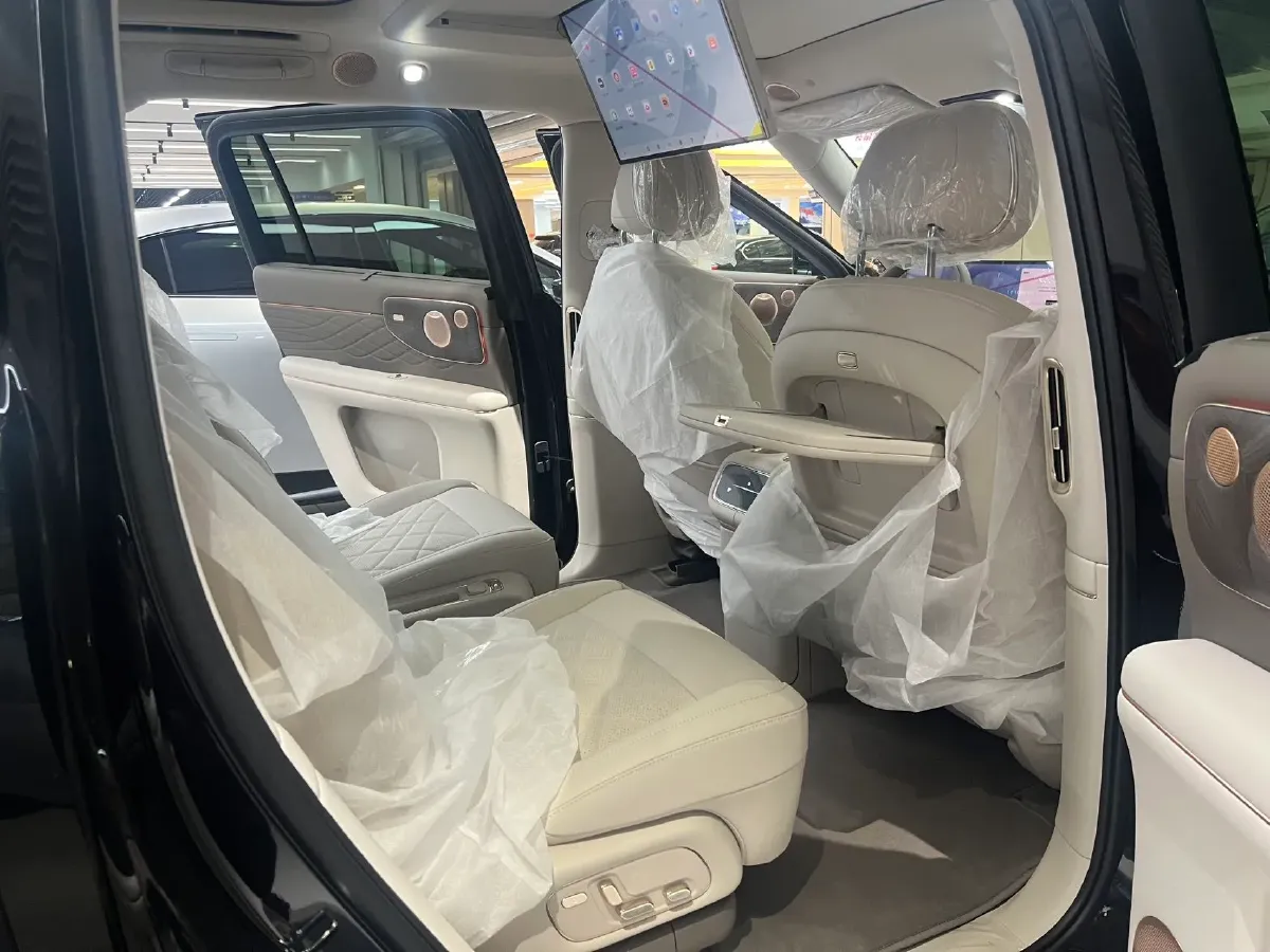 2026 IM LS9 REEV 155HP REEV,autocango,china used car exporter,china ev exporter,chinese used car exporter,chinese used ev exporter