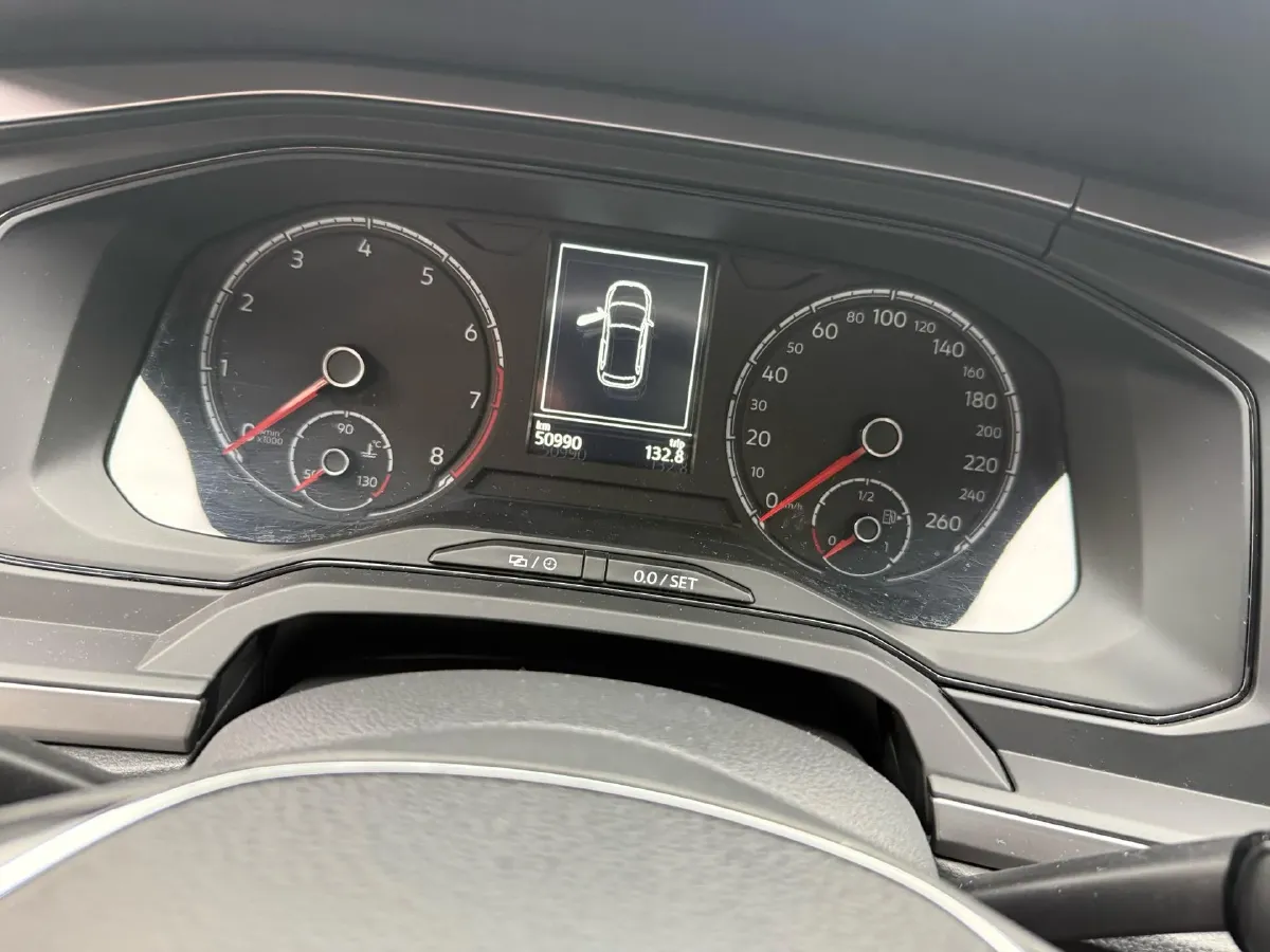 2019 Volkswagen Polo 1.5L 113HP L4 6AT,autocango,china used car exporter,china ev exporter,chinese used car exporter,chinese used ev exporter