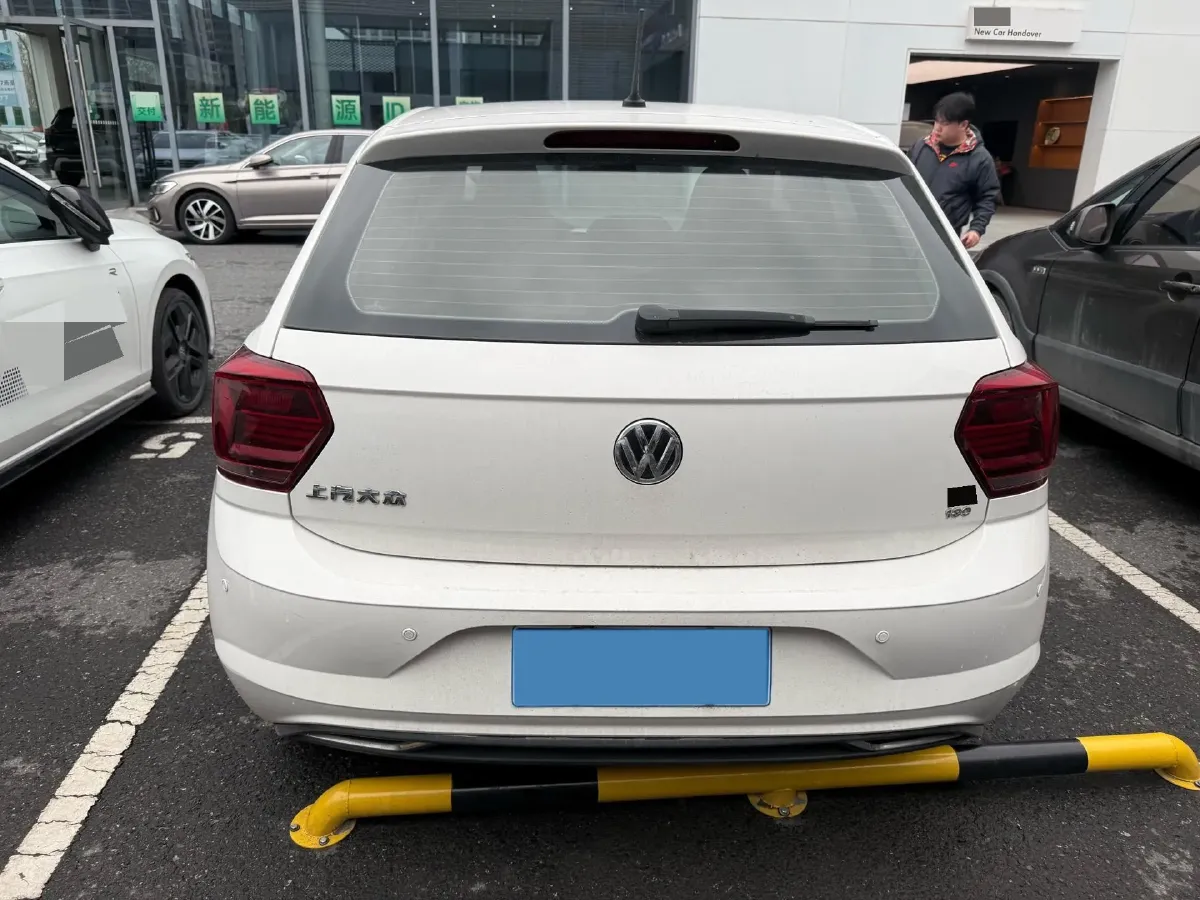 2019 Volkswagen Polo 1.5L 113HP L4 6AT,autocango,china used car exporter,china ev exporter,chinese used car exporter,chinese used ev exporter