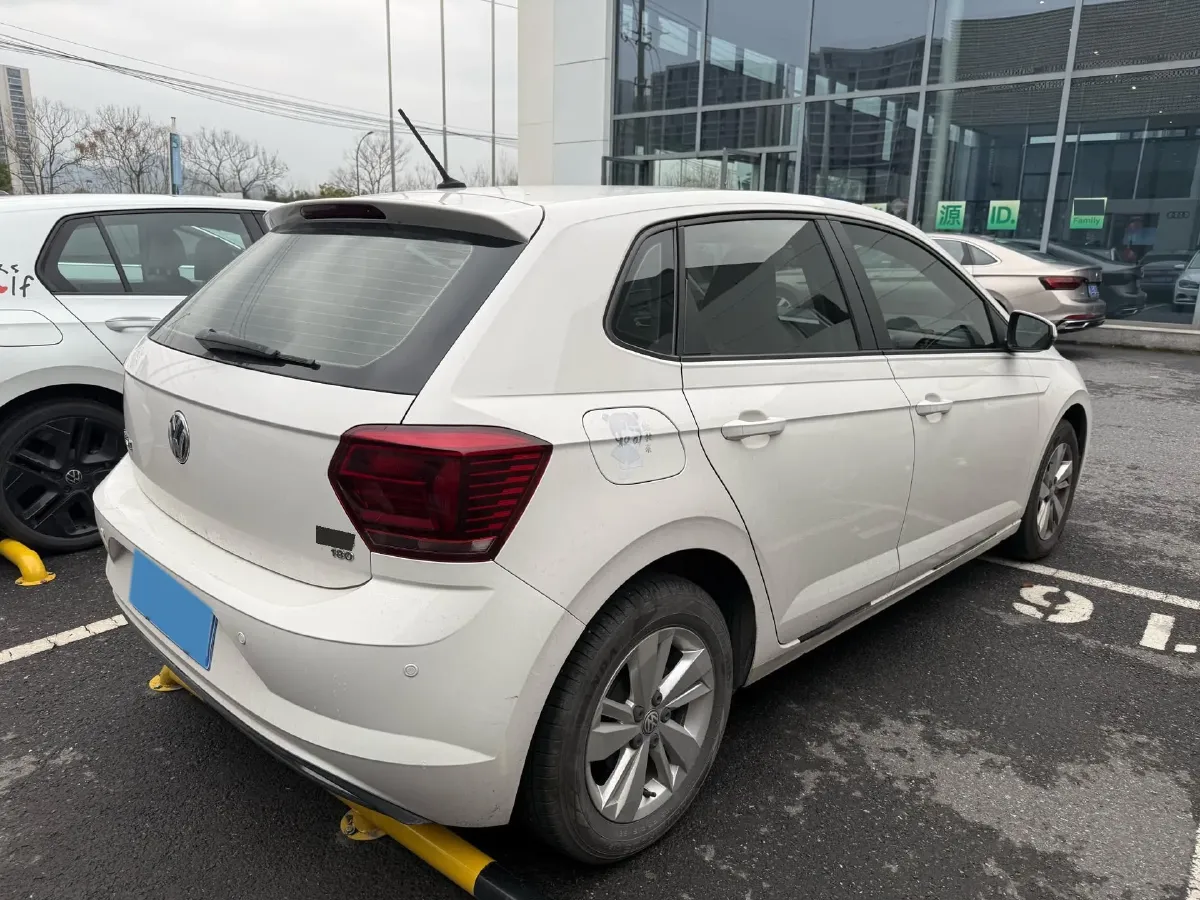 2019 Volkswagen Polo 1.5L 113HP L4 6AT,autocango,china used car exporter,china ev exporter,chinese used car exporter,chinese used ev exporter