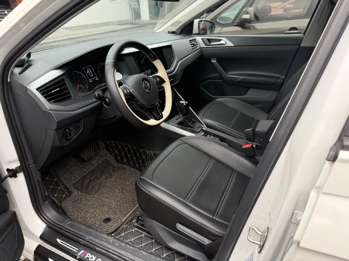 2019 Volkswagen Polo 1.5L 113HP L4 6AT,autocango,china used car exporter,china ev exporter,chinese used car exporter,chinese used ev exporter