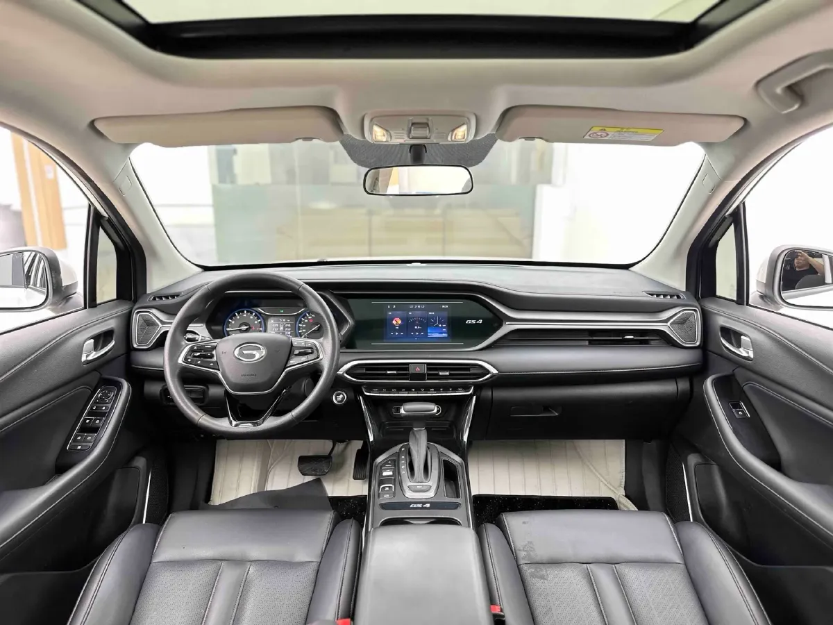 2021 GAC Trumpchi GS4 1.5T 169HP L4 6AT,autocango,china used car exporter,china ev exporter,chinese used car exporter,chinese used ev exporter