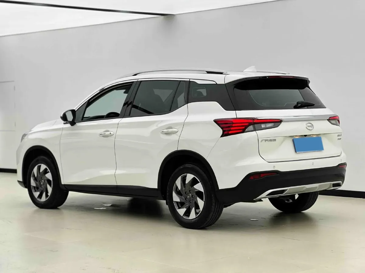 2021 GAC Trumpchi GS4 1.5T 169HP L4 6AT,autocango,china used car exporter,china ev exporter,chinese used car exporter,chinese used ev exporter