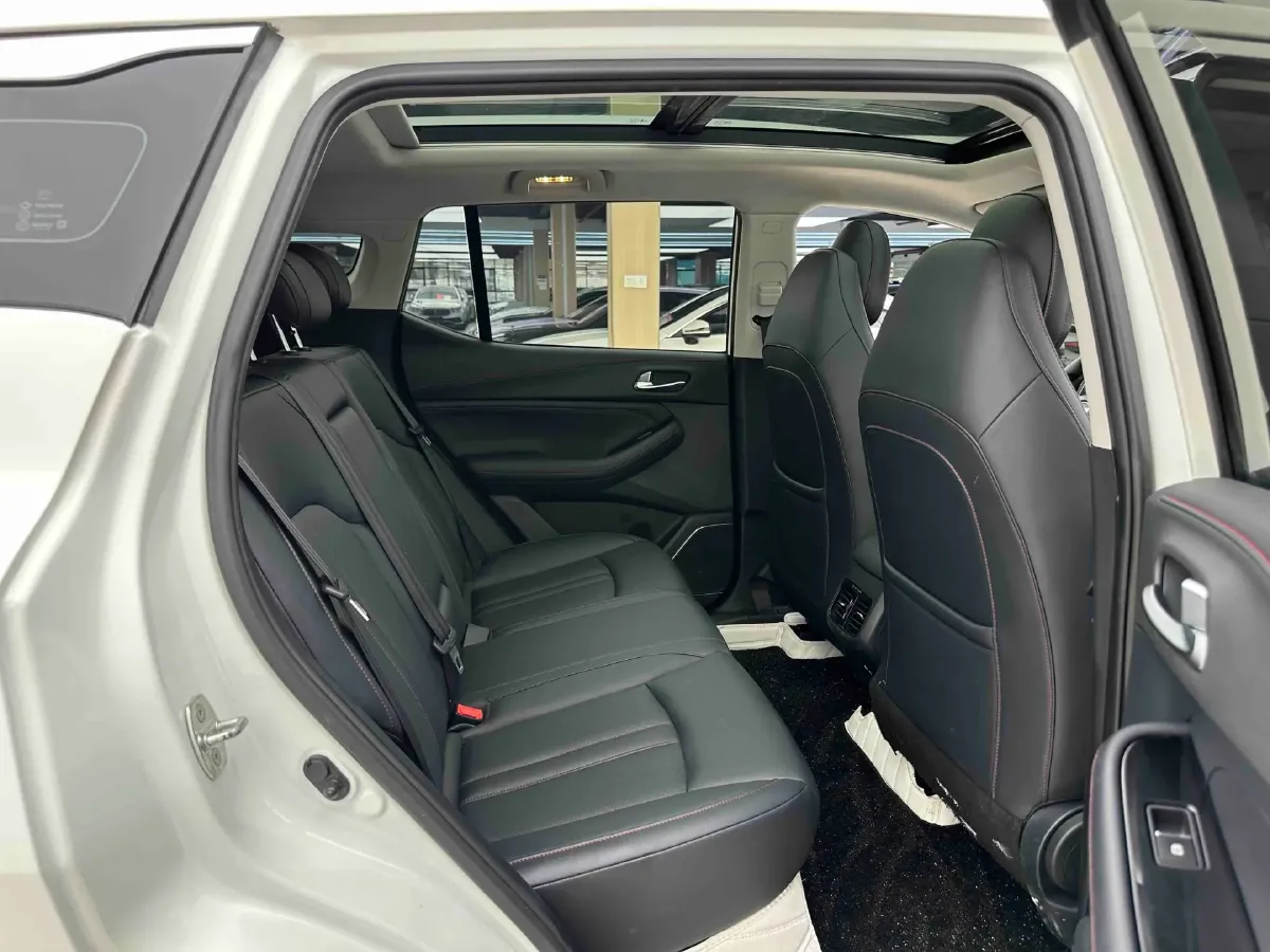 2021 GAC Trumpchi GS4 1.5T 169HP L4 6AT,autocango,china used car exporter,china ev exporter,chinese used car exporter,chinese used ev exporter