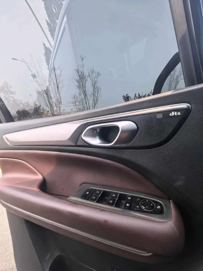 2023 GAC Trumpchi M6 1.5T 177HP L4 7DCT,autocango,china used car exporter,china ev exporter,chinese used car exporter,chinese used ev exporter