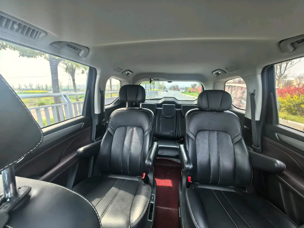 2023 GAC Trumpchi M6 1.5T 177HP L4 7DCT,autocango,china used car exporter,china ev exporter,chinese used car exporter,chinese used ev exporter