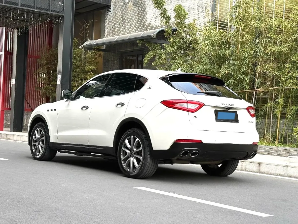 2019 Maserati Levante 3.0T 350HP V6 8AT,autocango,china used car exporter,china ev exporter,chinese used car exporter,chinese used ev exporter