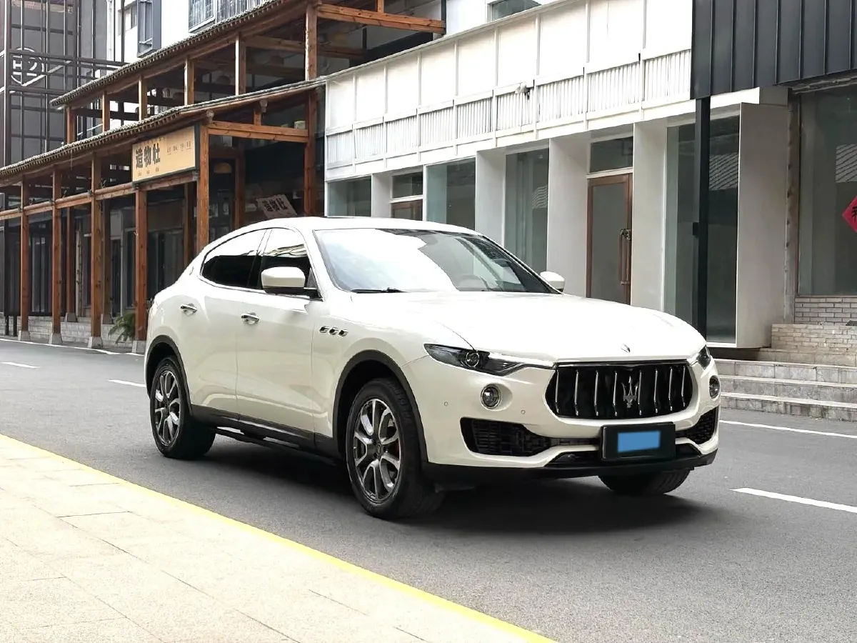 2019 Maserati Levante 3.0T 350HP V6 8AT,autocango,china used car exporter,china ev exporter,chinese used car exporter,chinese used ev exporter
