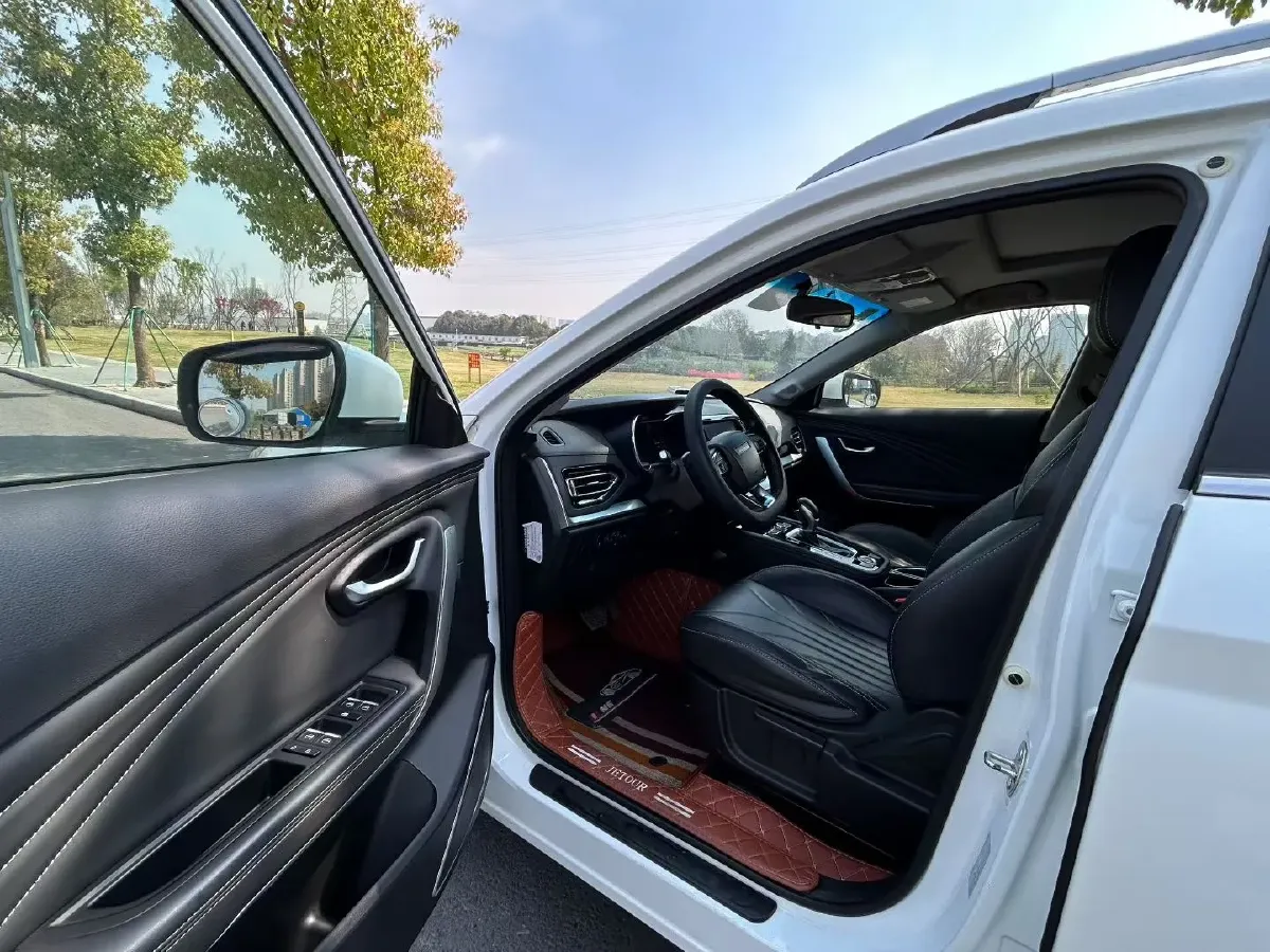 2018 Jetour X70 1.5T 147HP L4 8AT,autocango,china used car exporter,china ev exporter,chinese used car exporter,chinese used ev exporter