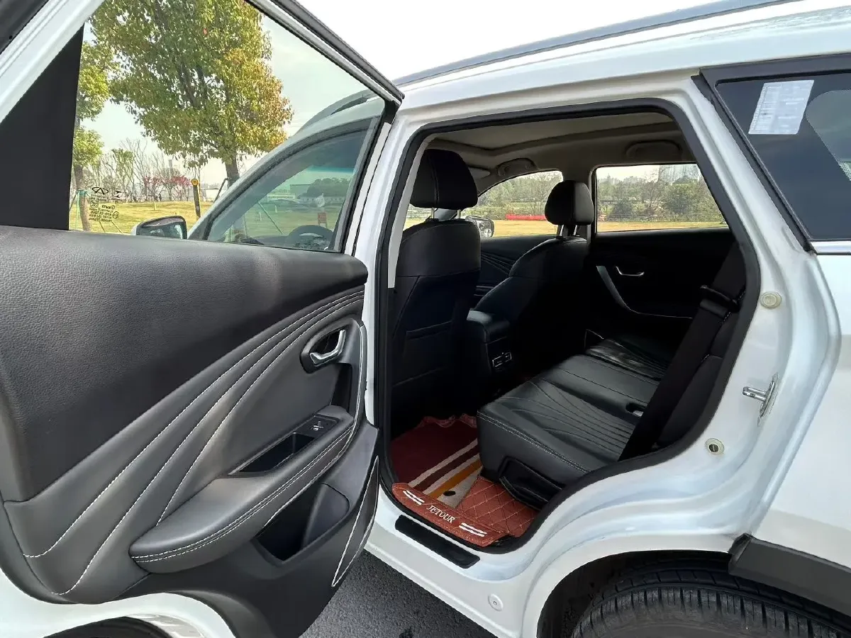 2018 Jetour X70 1.5T 147HP L4 8AT,autocango,china used car exporter,china ev exporter,chinese used car exporter,chinese used ev exporter