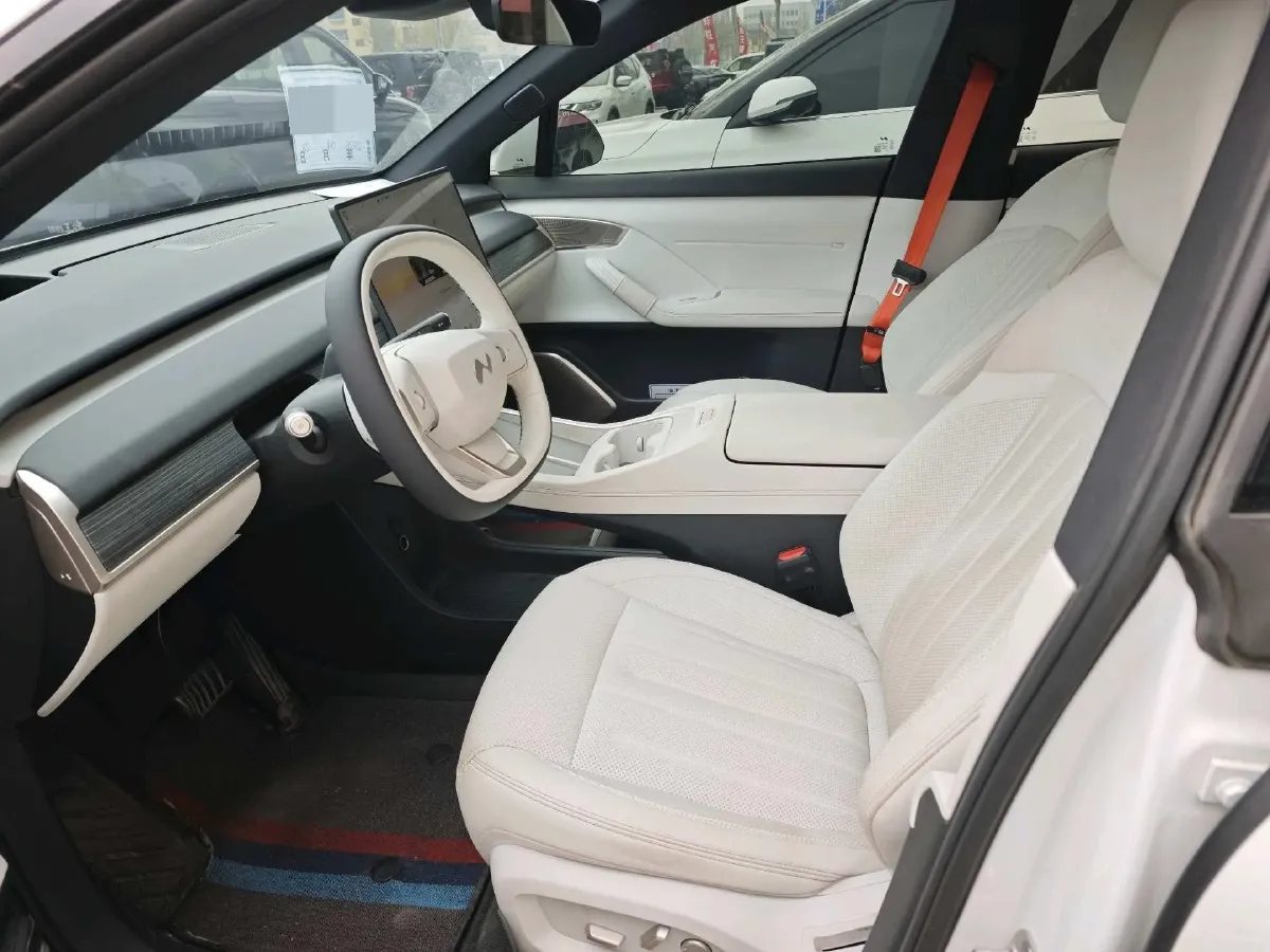 2024 ONVO L60 BEV 60KWH,autocango,china used car exporter,china ev exporter,chinese used car exporter,chinese used ev exporter