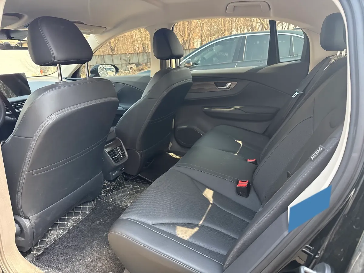 2022 HongQi E-QM5 BEV 56KWH,autocango,china used car exporter,china ev exporter,chinese used car exporter,chinese used ev exporter